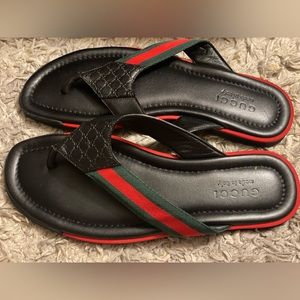 New authentic Gucci flip flops